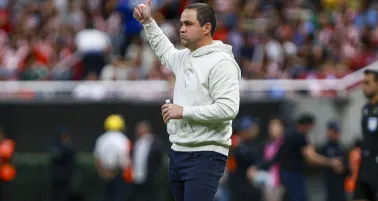 André Jardine sorprende con su XI para el Clásico Nacional ante Chivas