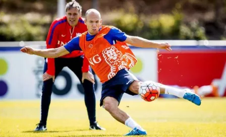 Holanda e Italia, con todo rumbo a la Eurocopa