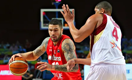 Tri de basquetbol logra dramático triunfo y avanza a 'Semis'