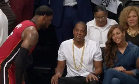  Beyoncé, 'jovencita enamorada' de LeBron