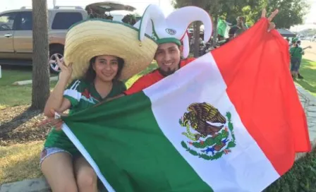 Afición mexicana inicia la fiesta en Dallas