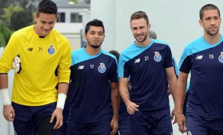  Layún y Corona, titulares con el Porto frente al Arouca 