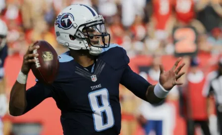 Mariota guía la victoria de Titanes sobre Bucaneros