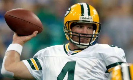 Favre lidera lista de candidatos al Salón de la Fama de NFL