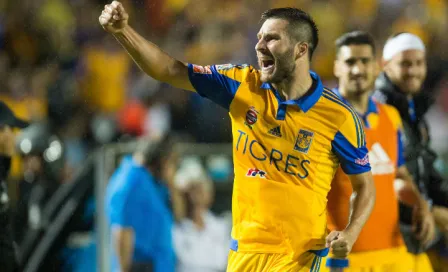 Tigres ruge con furia en el Clásico Regio 