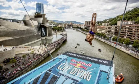 Paredes lucha por segundo lugar del Cliff Diving