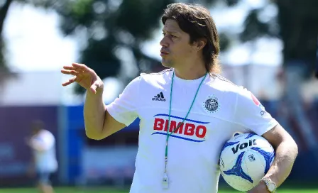 "Claro que puedo levantar a Chivas": Almeyda