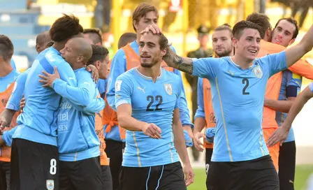 Uruguay empieza con triunfo su eliminatoria mundialista