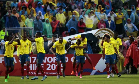 Ecuador vence a Bolivia y es líder de manera provisional