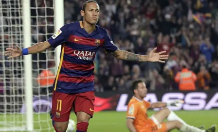 De la mano de Neymar, Barça gana y se reivindica en Liga