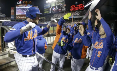 Harvey silencia a Cachorros y Mets gana el primer duelo