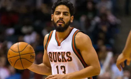 Bucks dan de baja a Jorge Gutiérrez