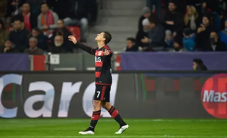 Chicharito y Leverkusen esperan a un difícil Stuttgart