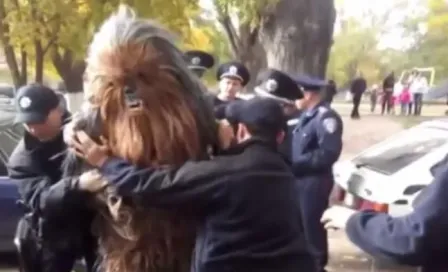 Chewbacca es arrestado en Ucrania