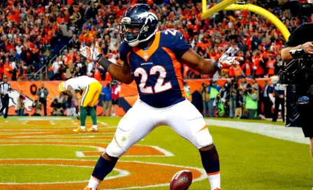 Denver mantiene su invicto al vencer a Green Bay