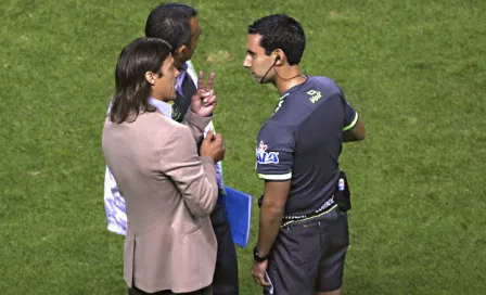 Almeyda culpa al arbitraje tras derrota contra Dorados