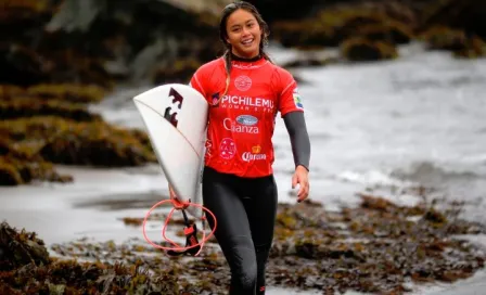  Alessa Quizon da la sorpresa en el Mundial de Surf