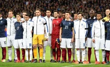 Wembley realiza homenaje a víctimas de París