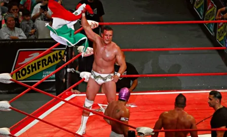 Triple A no descarta regreso de Alberto del Río