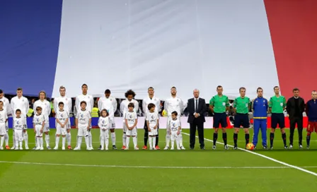 Marsellesa suena en Bernabéu previo al Clásico