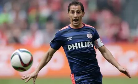 Con Guardado, PSV empata con el Willem II