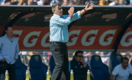 Carlos Reinoso se queja de insultos de aficionados de Pumas 