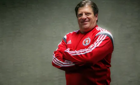 Miguel Herrera dirige su primer entrenamiento con Xolos