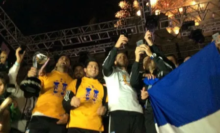 Tigres festeja campeonato en la Macroplaza