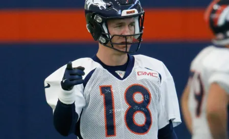 Peyton Manning vuelve a los entrenamientos con Denver