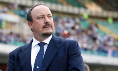 Benítez, cesado como DT del Madrid; Zidane toma su lugar