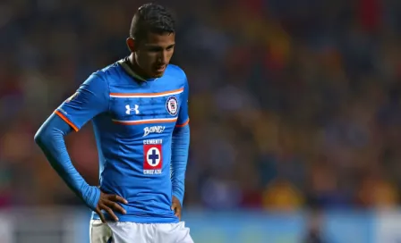 Cruz Azul arranca con amargo empate