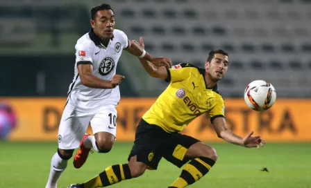 Marco Fabián sufre dolorosa goleada contra el Dortmund