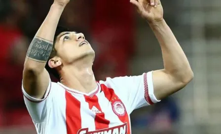 Olympiacos convoca a Alan Pulido para partido de Liga