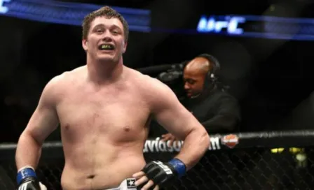 Matt Mitrione casi pierde el ojo en pelea de UFC