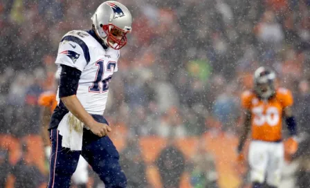 Defensivo de Broncos tacha de "llorón" a Tom Brady