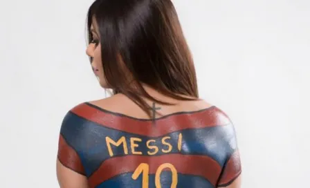 Miss Bumbum impacta con sexy bodypainting de Messi