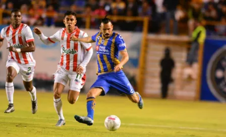 Porras de San Luis y Necaxa se enfrentan tras partido