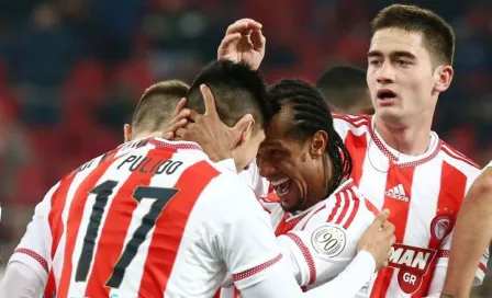 Pulido y Olympiacos avanzan a 'Semis' de Copa