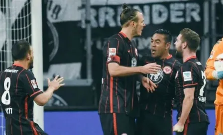 Marco Fabián y Frankfurt visitan al Stuttgart