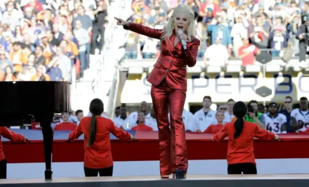 Lady Gaga canta el Himno Nacional de EU en SB 50