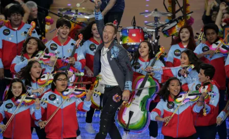 Coldplay queda a deber en show del Super Bowl 50