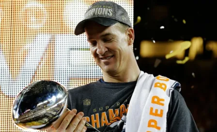 Peyton Manning evita hablar sobre su retiro