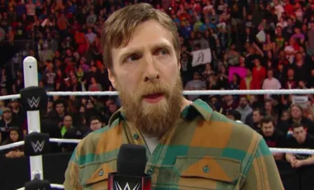 Daniel Bryan afirma que se retira por contusiones