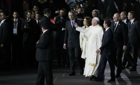 Papa Francisco tiene cálido recibimiento en México