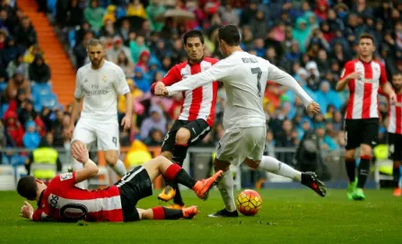 Real Madrid supera al Athletic y conserva esperanza en Liga