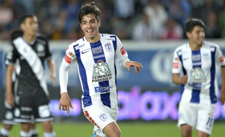 Pachuca rescata el invicto con increíble voltereta