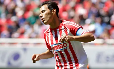 'Siempre venden crisis en Chivas': Omar Bravo