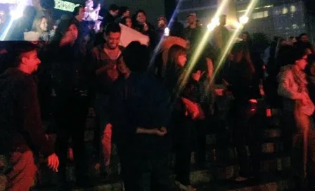 Mexicanos festejan en el Ángel tras triunfo de DiCaprio