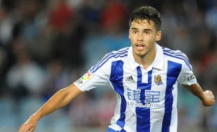 Diego Reyes comete autogol en derrota de la Real Sociedad 