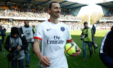 Torre Eiffel elogia humor de Zlatan, pero rechaza petición